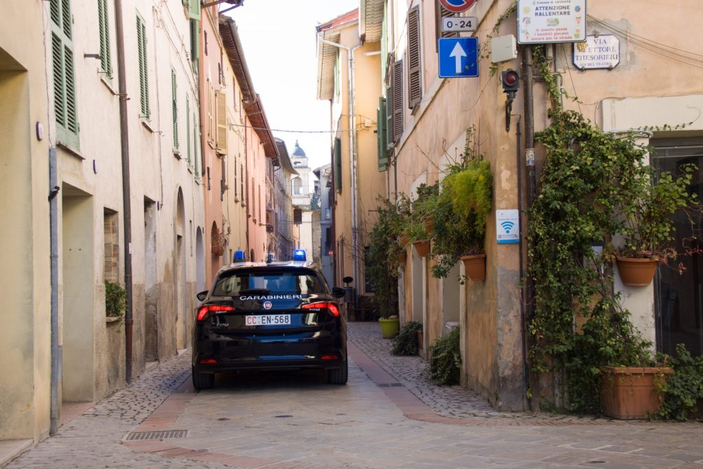 carabinieri generica