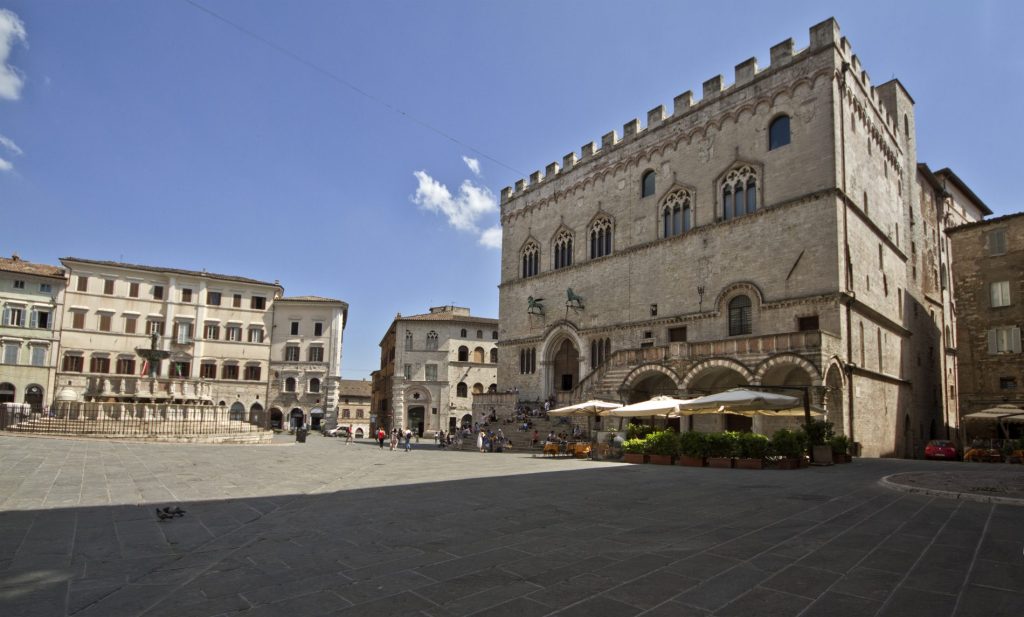 piazza danti perugia