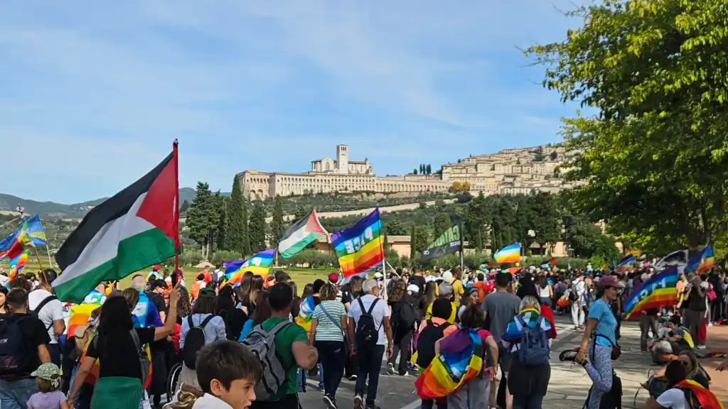 Marcia della pace delle scuole ad Assisi.