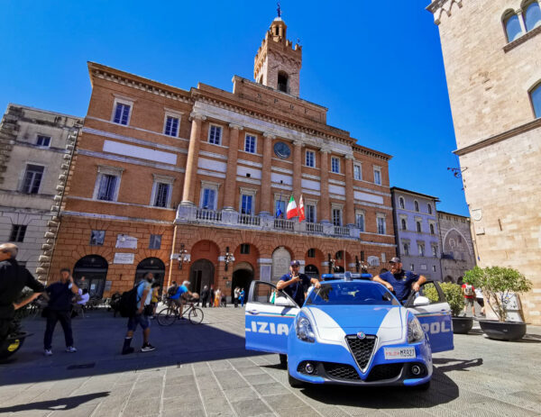 Polizia Foligno